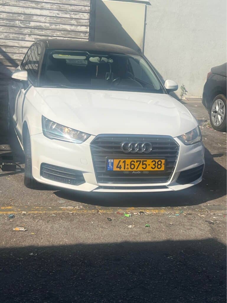אאודי a1