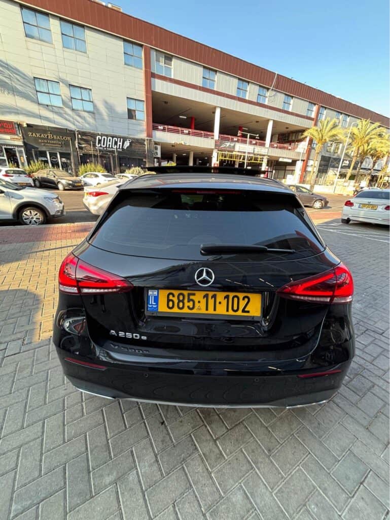 מרצדס A250 E AMG