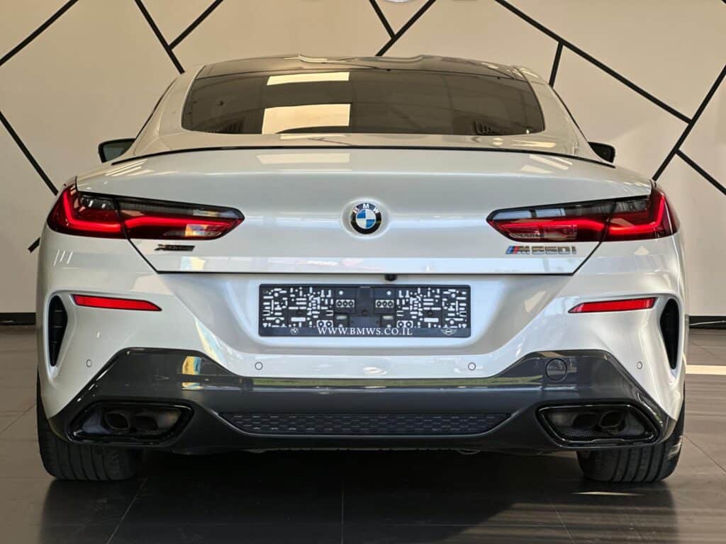 BMW M850i Coupe