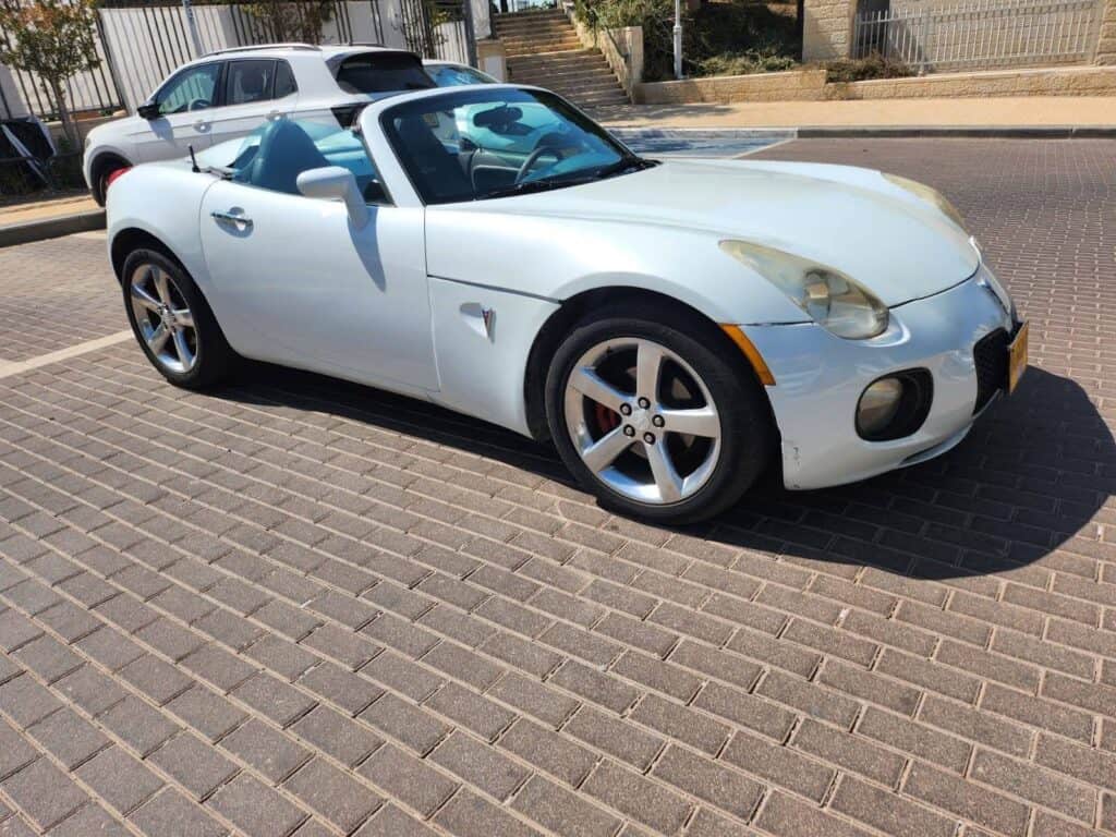 פונטיאק סולסטיס GXP
