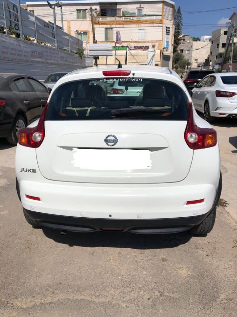 ניסאן ג'וק