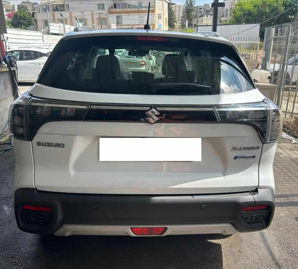 סזוקי CROSS היברידי