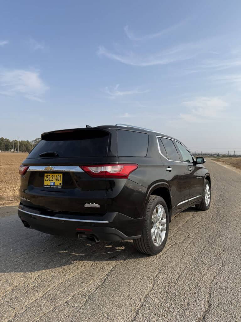 ‏שברולט טראוורס