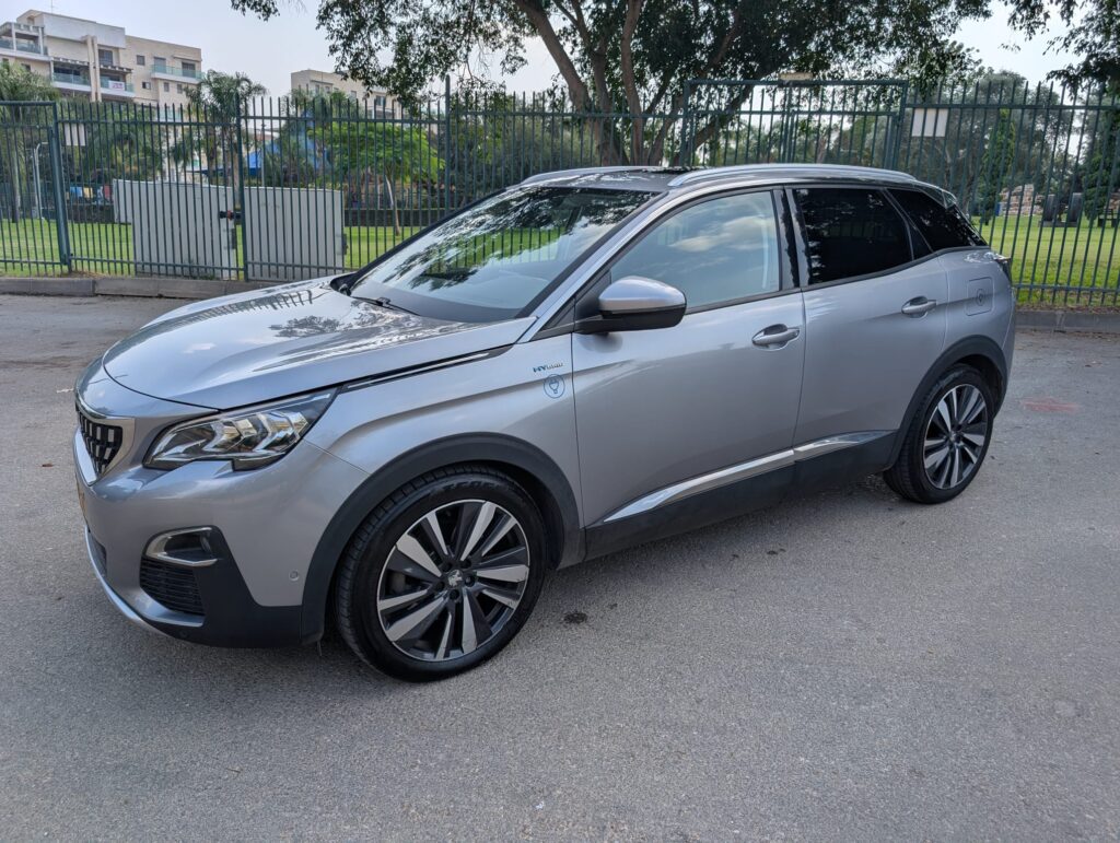 פיג'ו 3008 PREMIUM פלאג-אין