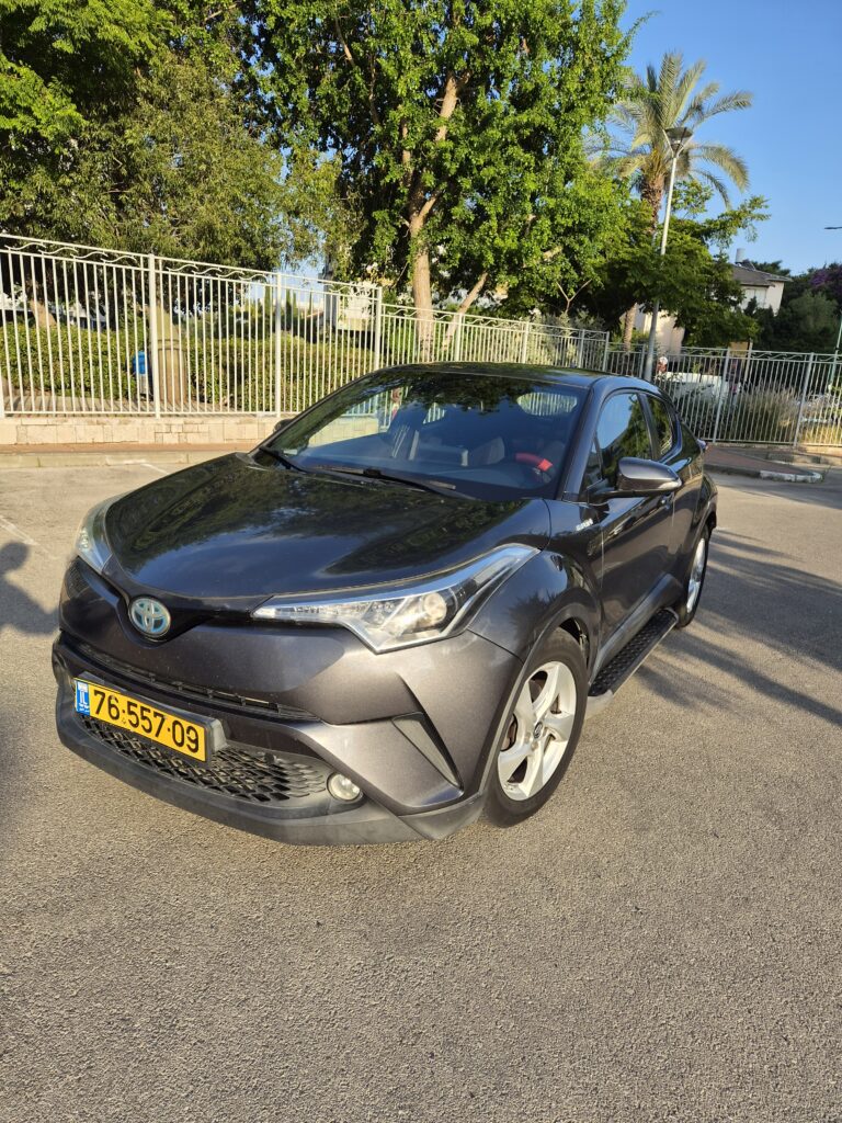 טויוטה CHR במחיר הכי נמוך בשוק