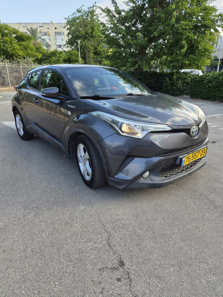 טויוטה CHR במחיר הכי נמוך בשוק