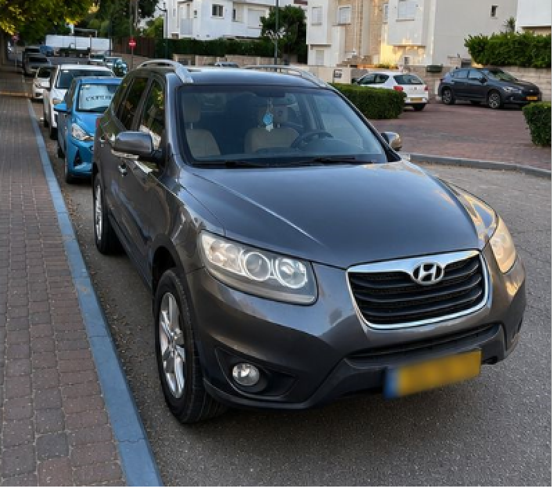 יונדאי, סנטה פה, 4X4 Executive אוט' בנזין 7 מק' 2.3 (174 כ"ס)